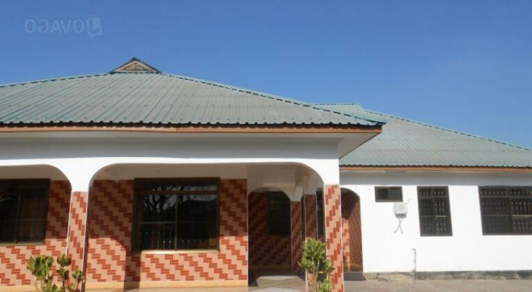 Mkunya Lodge