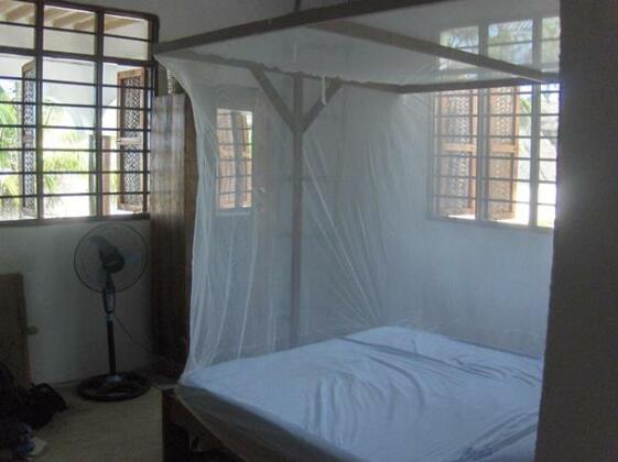 Dudes Guest House - Photo2
