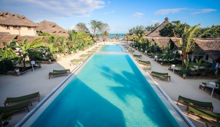 Fun Beach Resort - Photo2