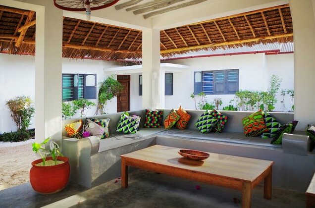 Kimte Beach Lodge - Photo4
