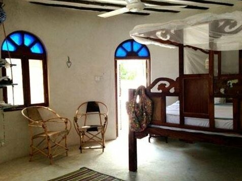 Kwacha House - Photo3