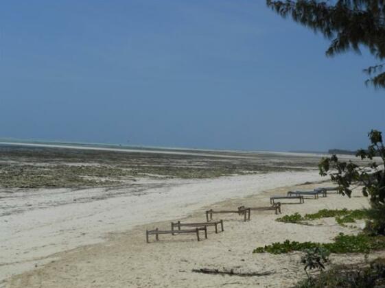 Mbuyuni Beach Village - Photo3