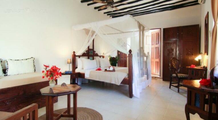 Spice Island Hotel & Resort - Photo3