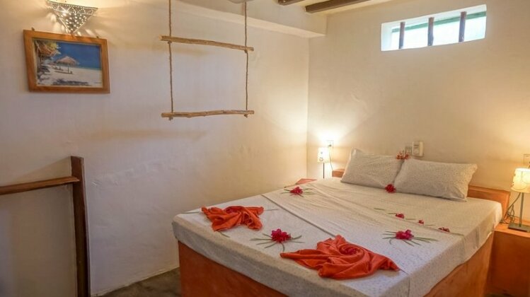 Zanzest Beach Bungalows - Photo4