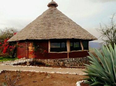African Sunrise Lodge and Campsite