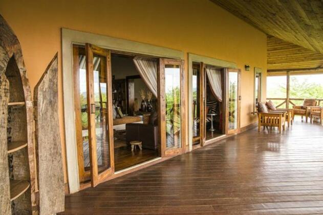 Escarpment Luxury Lodge - Photo2
