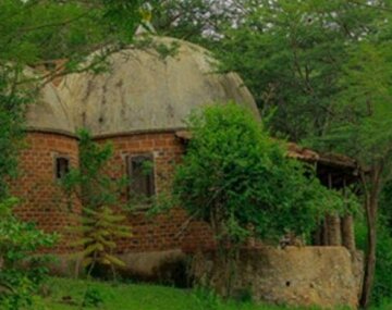 Ngorongoro Front Safari Lodge