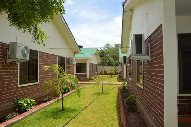 Twiga Lodge and Campsite