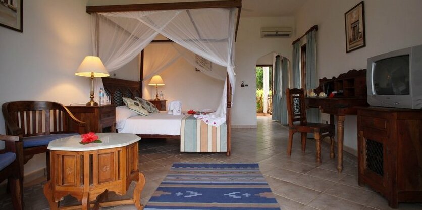Bluebay Beach Resort & Spa - Photo3