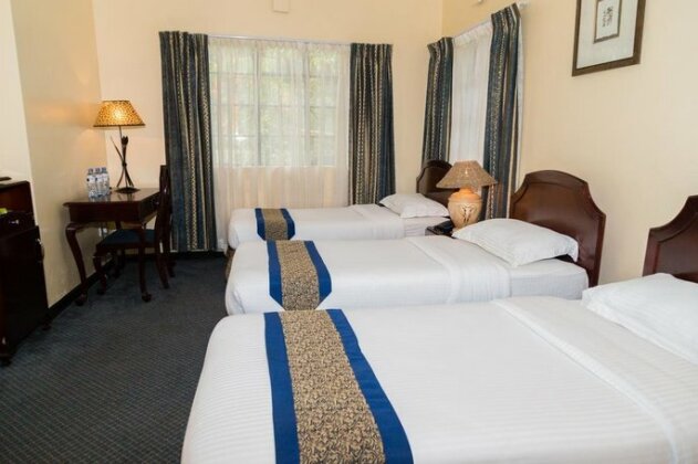 Aishi Machame - Photo3
