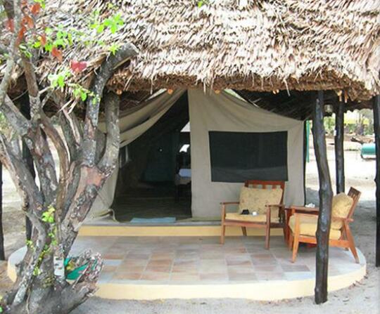 Lua Cheia Beach