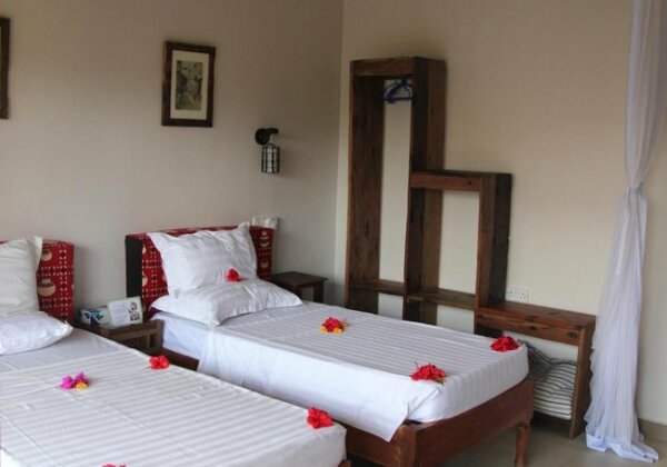 Tamani Villas - Annex - Photo3