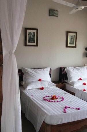 Tamani Villas - Annex - Photo4