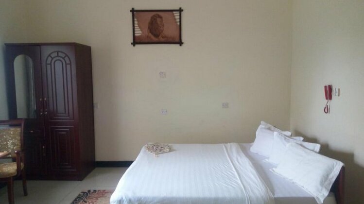 African Flower Hotel - Photo2