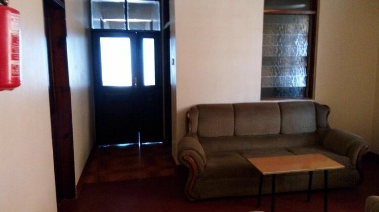Golden View Hotel Moshi - Photo4