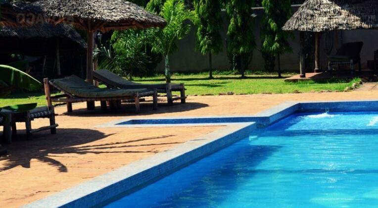Honey Badger Lodge - Photo5