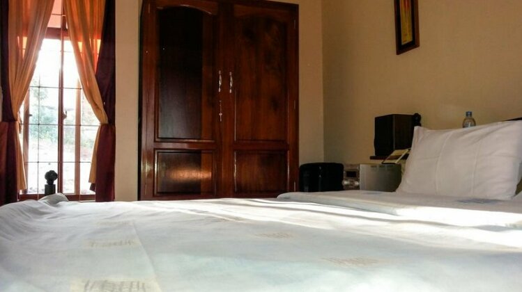 Kili-Konka Holiday Villa - Photo4