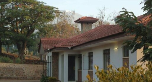 Kili-Konka Holiday Villa