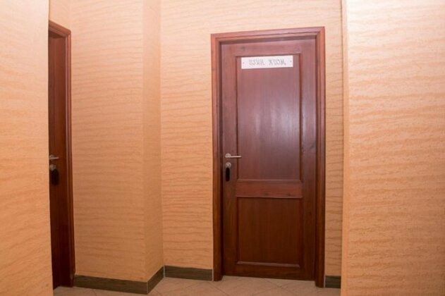Lindrin Lodge - Photo3