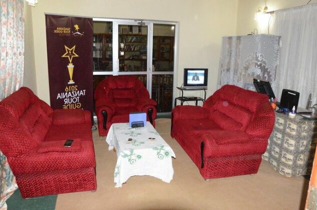 Old Moshi Hostel - Photo2