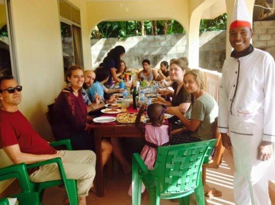 Shimbwe Meadows Guest House - Photo2