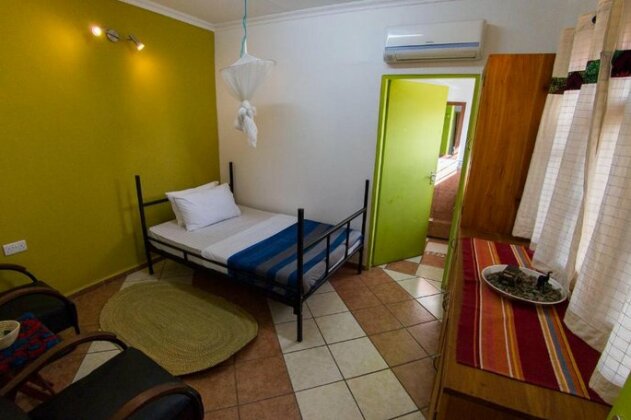 We Travel Hostel - Photo5