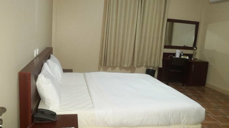 BNN Royal Palm Hotel - Photo3