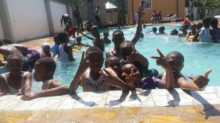 Cashewnut Hotel - Photo5