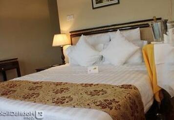 Belmont Fairmount Hotel - Photo3