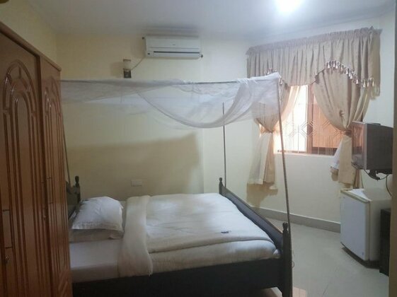Millenium Square Hotel - Photo2