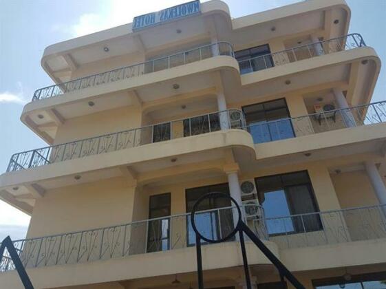 Mwolekas Hotel - Photo4