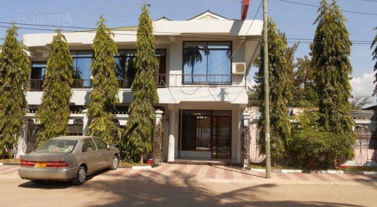 Ndyamu Hotel - Photo2
