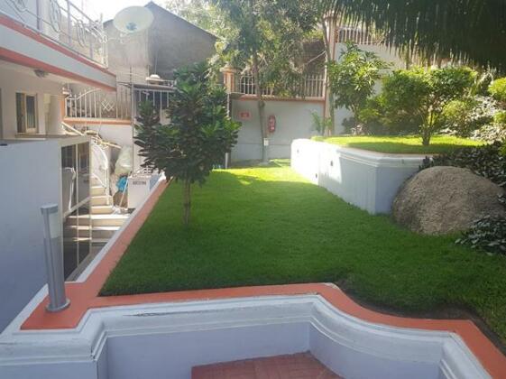 New Holmand Hotel - Photo3