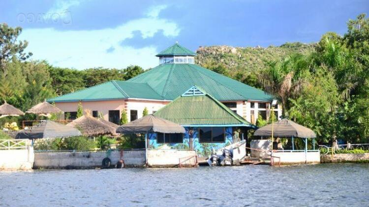 Royal Sunset Beach Hotel - Photo2