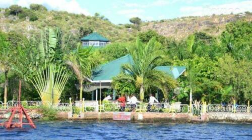 Royal Sunset Beach Hotel