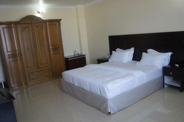 The Pigeon Hotel - Photo5