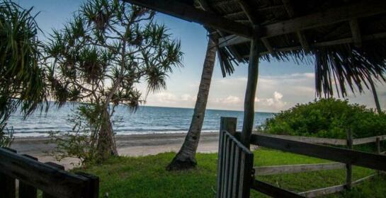 Capricorn Beach Cottages