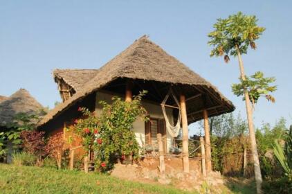 Mabwe Roots Bungalows