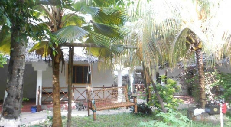 Romantic Bungalows - Photo2