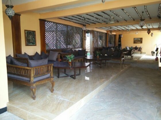 Arabian Nights Hotel - Photo3