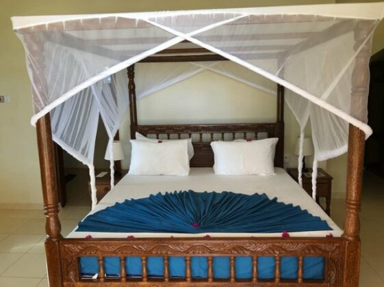 Khulala Ocean Blue Bungalows - Photo2