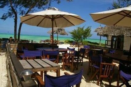 Ndame Beach Lodge - Photo3