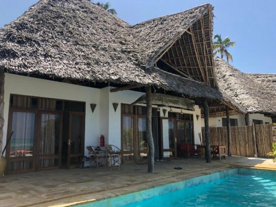 Kapengaro Beach Villas