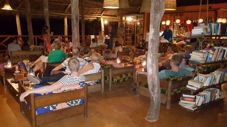 Kichanga Lodge - Photo4