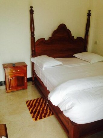 Nyinda Respective Hotel - Photo3