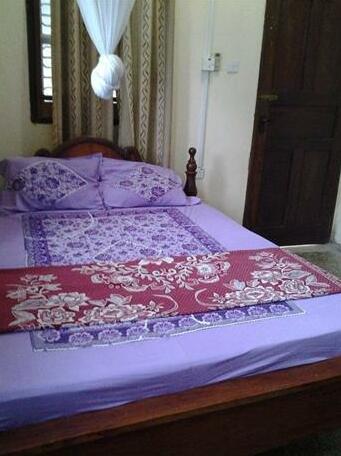 Pemba Crown Hotel
