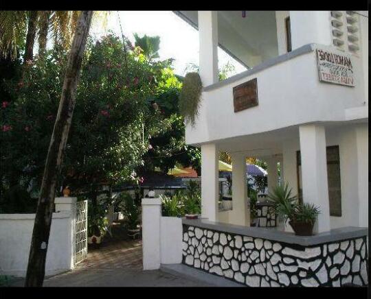 Manch Lodge Vuga - Photo2