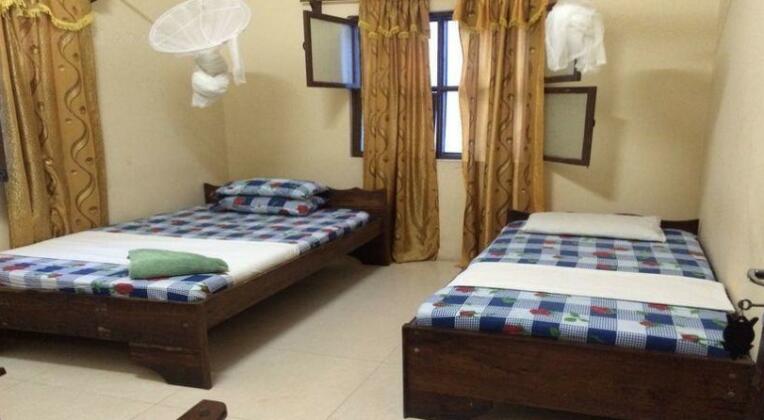 Manch Lodge Vuga - Photo3