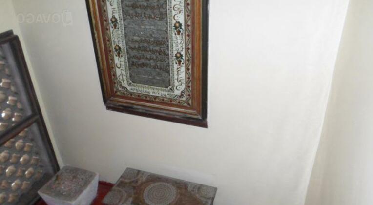 Narrow Street Hotel - Photo3