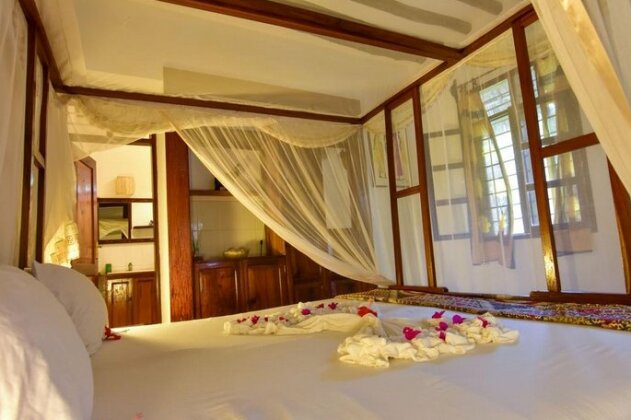 Mangrove Lodge - Photo2